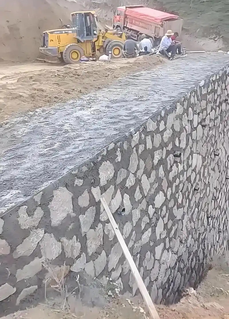 秦皇岛边坡加固